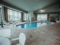 Wildwood Lodge Hotels in Pewaukee