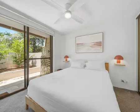 Spacious Bright Apartment With Courtyard and BBQ Hotels in Griffith