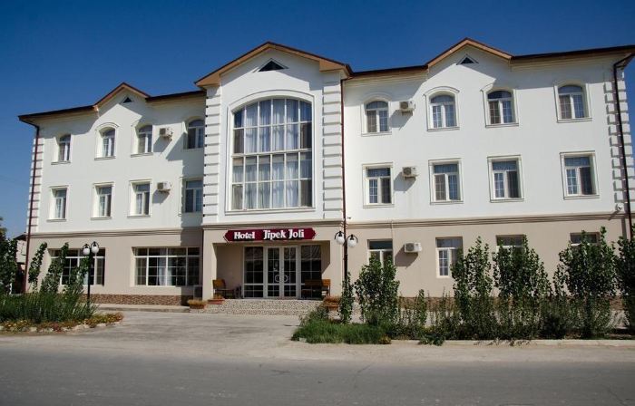Jipek Joli Hotel