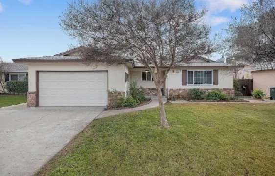 Family Friendly Home a Short Distance from Old Town Clovis!