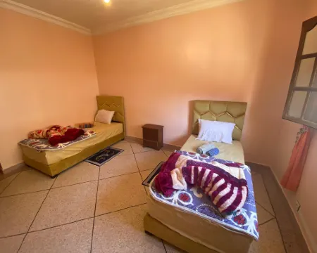 Chambre privée dans appartement Hotels in Mirleft