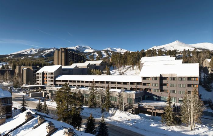 Hotel Alpenrock Breckenridge, Curio Collection by Hilton