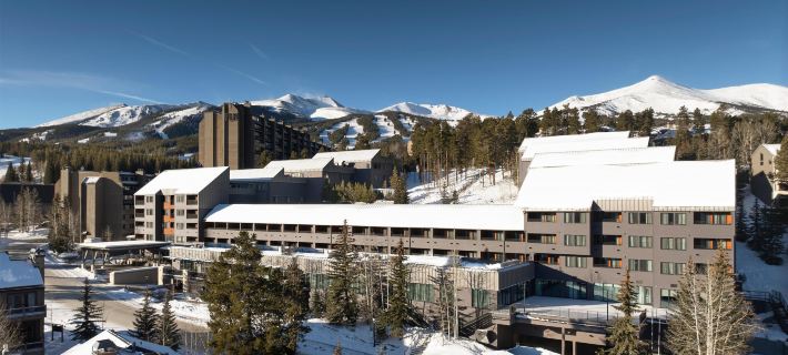 Hotel Alpenrock Breckenridge, Curio Collection by Hilton Hotels in Summit County