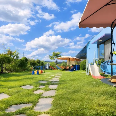 Jjongi and Mary Pet Friendly Pension