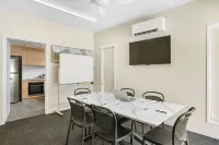 Avenue WEST Studio Units - 2-Star