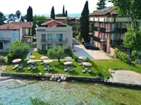 Smeraldo Dip Villa Canneto