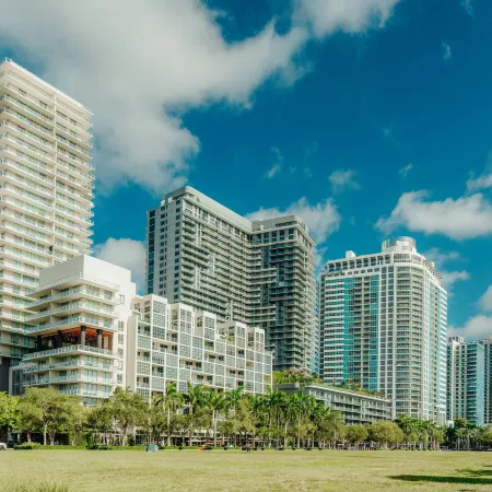 Iberostar Waves Miami Beach Отели рядом с достопримечательностью «Поле для гольфа»