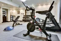 Hilton Mystic - Gym