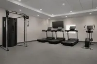 Home2 Suites by Hilton Anchorage/Midtown - Gym