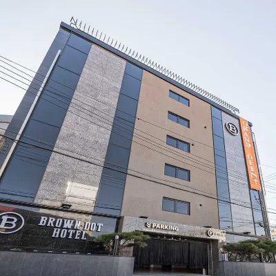 Brown Dot Gumiwonpyeong Branch Hotels near Chaemijeong