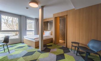 Informal Table Service The Lab Hotel & Apartments (Thun) - 2026 Prices, Reviews & Deals | Trip.com