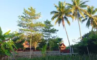 Angler Homestay & Joglo