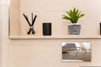 Central Leeds Apartment by Station - Sleeps 7 - Hot Tub
