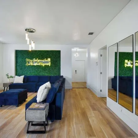 Near Brickell, Private Pool, Outdoor Cinema, Grill