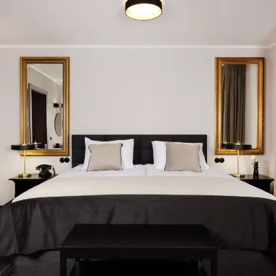 Dethloff Art Residence Hotels near Umschlagplatz