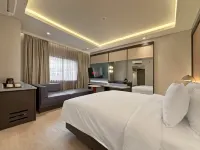 VOLUME HOTEL | Pasteur
