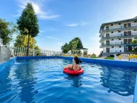 Winterline Gold Resort - piscina