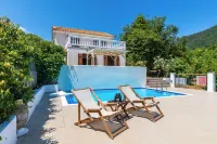 Skopelos Country Villas - 4-Star