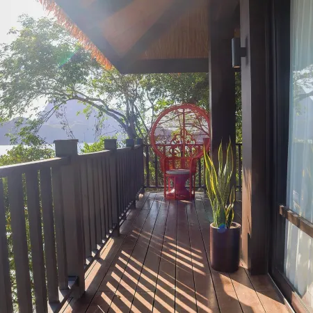 Lihim Resorts