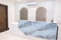 Manjushree Hotel & Resort - Hot Tub