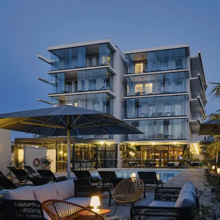 Hôtel Mercure Toulon la Seyne-Sur-Mer Отели в г. Ла-Сейн-сюр-Мер