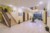 Pia Hotel Medan - 2-Star