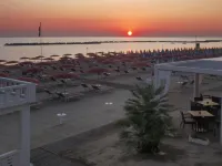 Hotel Sans Souci - Beach