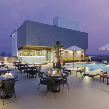 Vivanta Kochi, Aluva