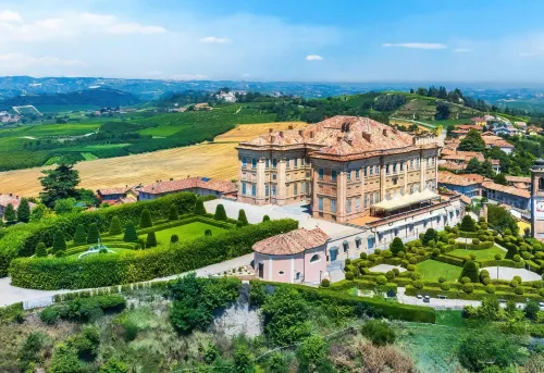 Castello di Guarene - Bintang 5
