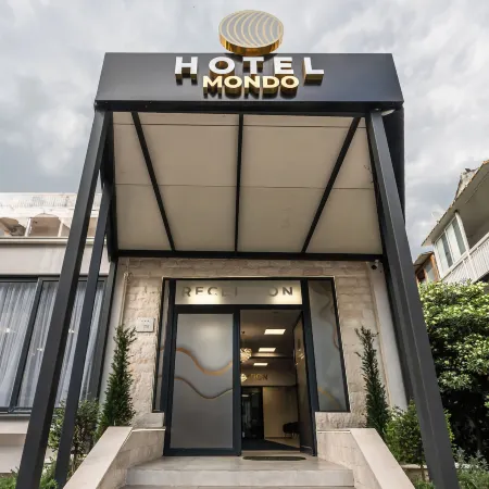 Hotel Mondo