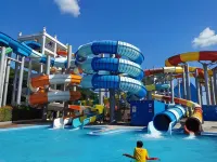 Season Inn Langkawi Motel - Water Park