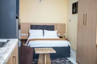 Cedar Suites - 2-Star