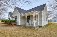 Century Old Farmhouse in Fulton: 6 Mi to Town! - 3-Star