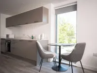 Salford apartment near trafford park Hotels in Eccles