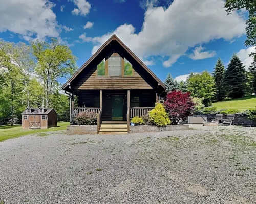 The Old World Chalet by Taylor Made Deep Creek Hotels in McHenry