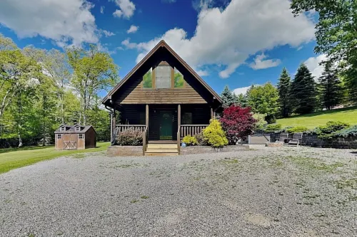 The Old World Chalet by Taylor Made Deep Creek