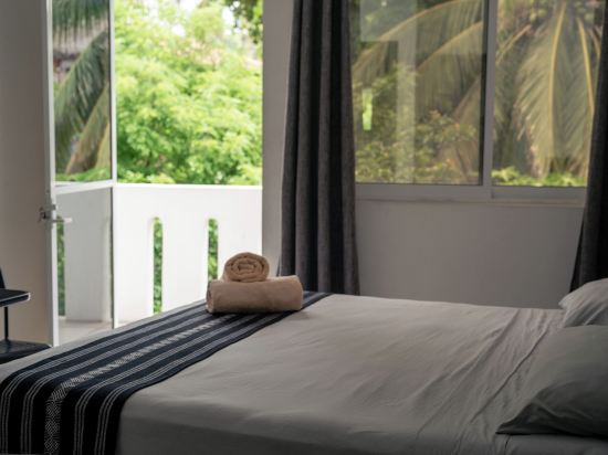Private Room with King Size Bed