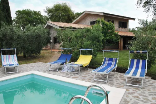 Villa Il Casolare Country House with Pool on Sperlonga's Hill - 3-Star
