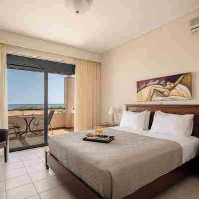 Corali Villas I Seaview, Private Pools, 450 to Beach Rooms
