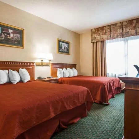 Econo Lodge Glens Falls - Lake George