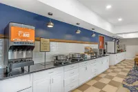 Best Western St. Louis Fairview Heights - parking
