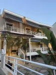 MG Luxury Living - balcony
