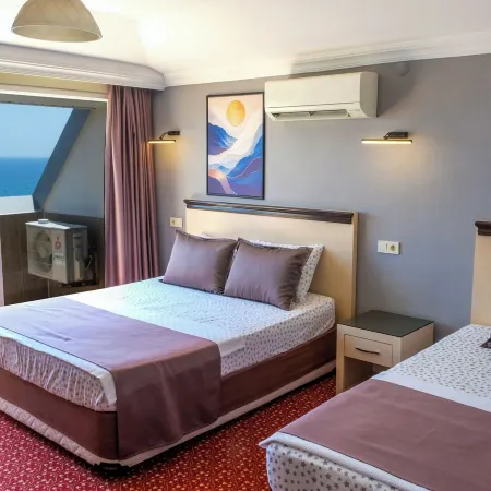 Azak Blue Otel