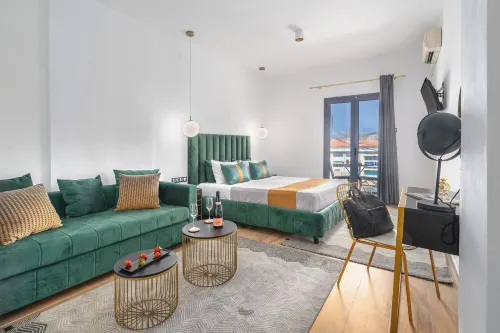 MR P. Boutique Residence - parking
