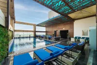 Radisson Blu Towers Kaushambi Delhi NCR - parking