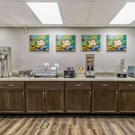 SureStay Plus Hotel by Best Western SeaTac Airport