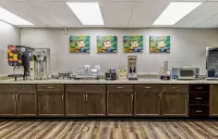SureStay Plus Hotel by Best Western SeaTac Airport - breakfast