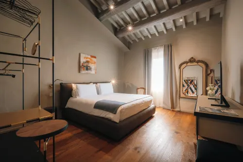 Palazzo Lucchini - Bed and Breakfasts