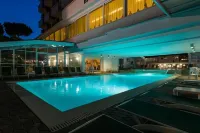 Hotel Bassetti - piscina