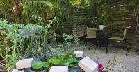 Logis Hôtel Au Croissant Hotels in Indre
